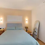 Charmentes Privatzimmer Mit Kueche, Naturgebiet